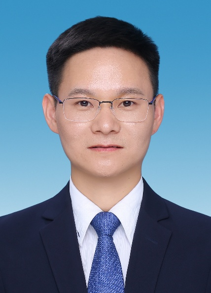 535dcf015a76496fbbafdb354e379bb7.png 黄志.png